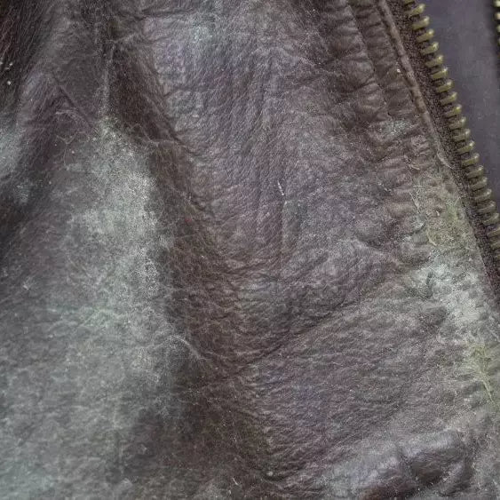 How to get on sale mould off leather jacket